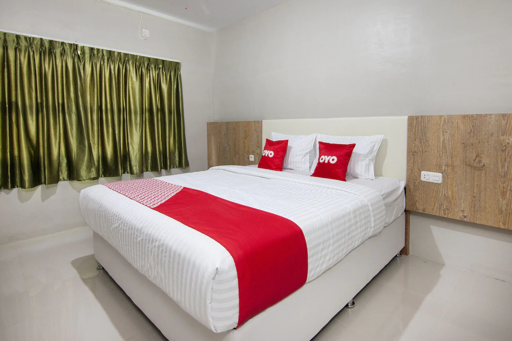 Gapura Hotel by OYO Rooms
