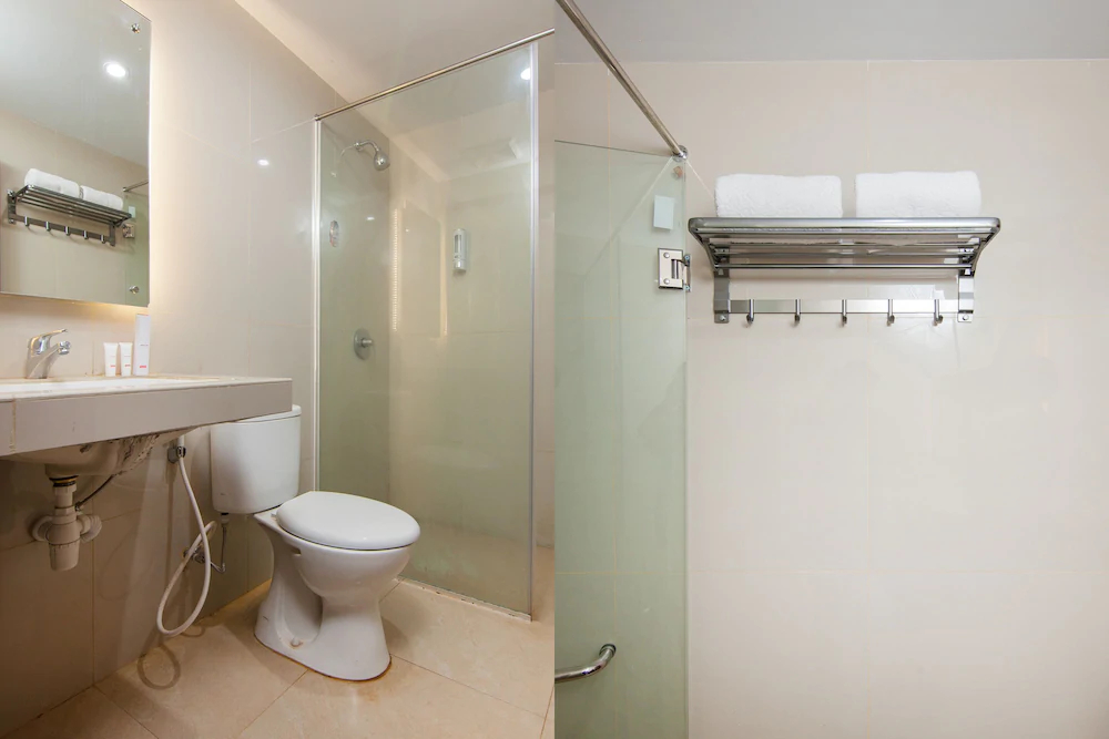 Gapura Hotel by OYO Rooms