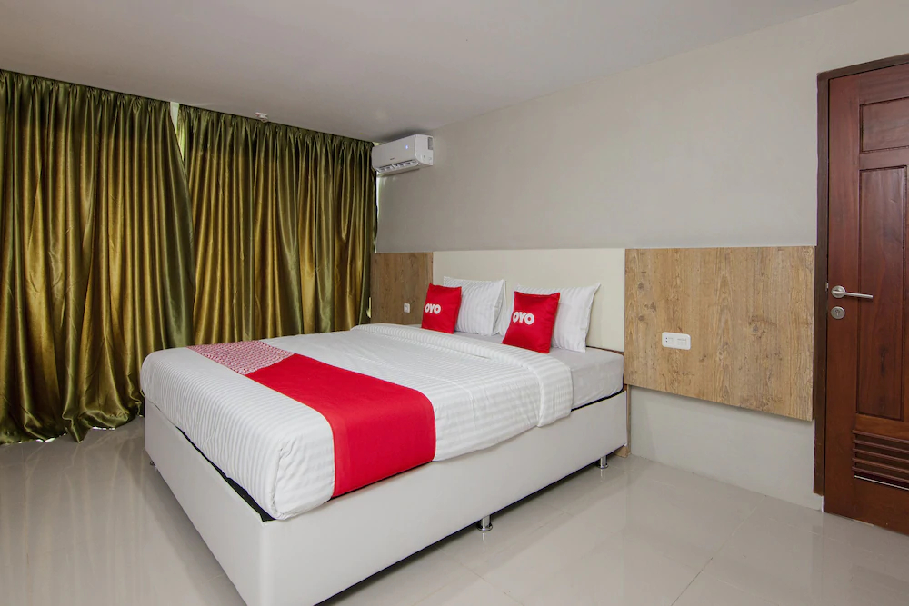 Gapura Hotel by OYO Rooms