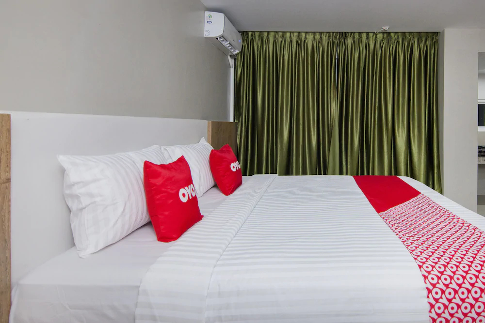 Gapura Hotel by OYO Rooms
