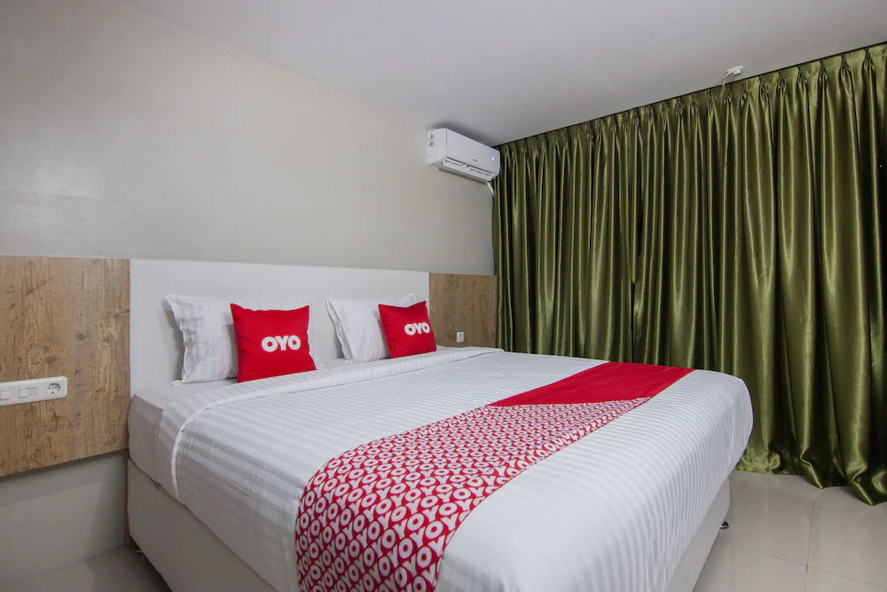 Gapura Hotel by OYO Rooms