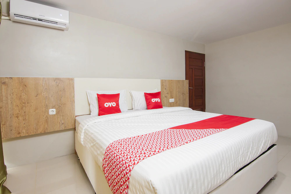Gapura Hotel by OYO Rooms