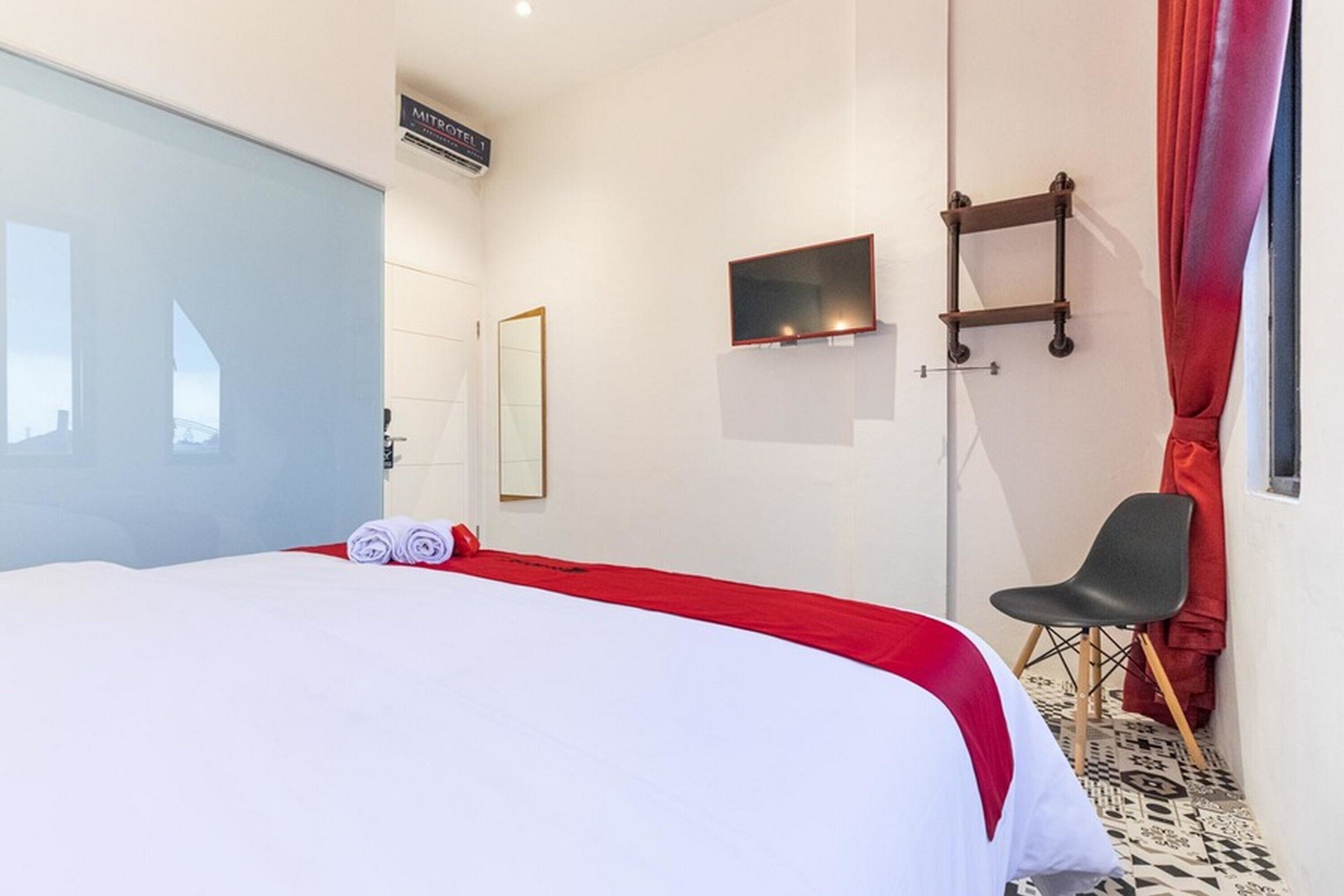 Mitrotel Medan by RedDoorz