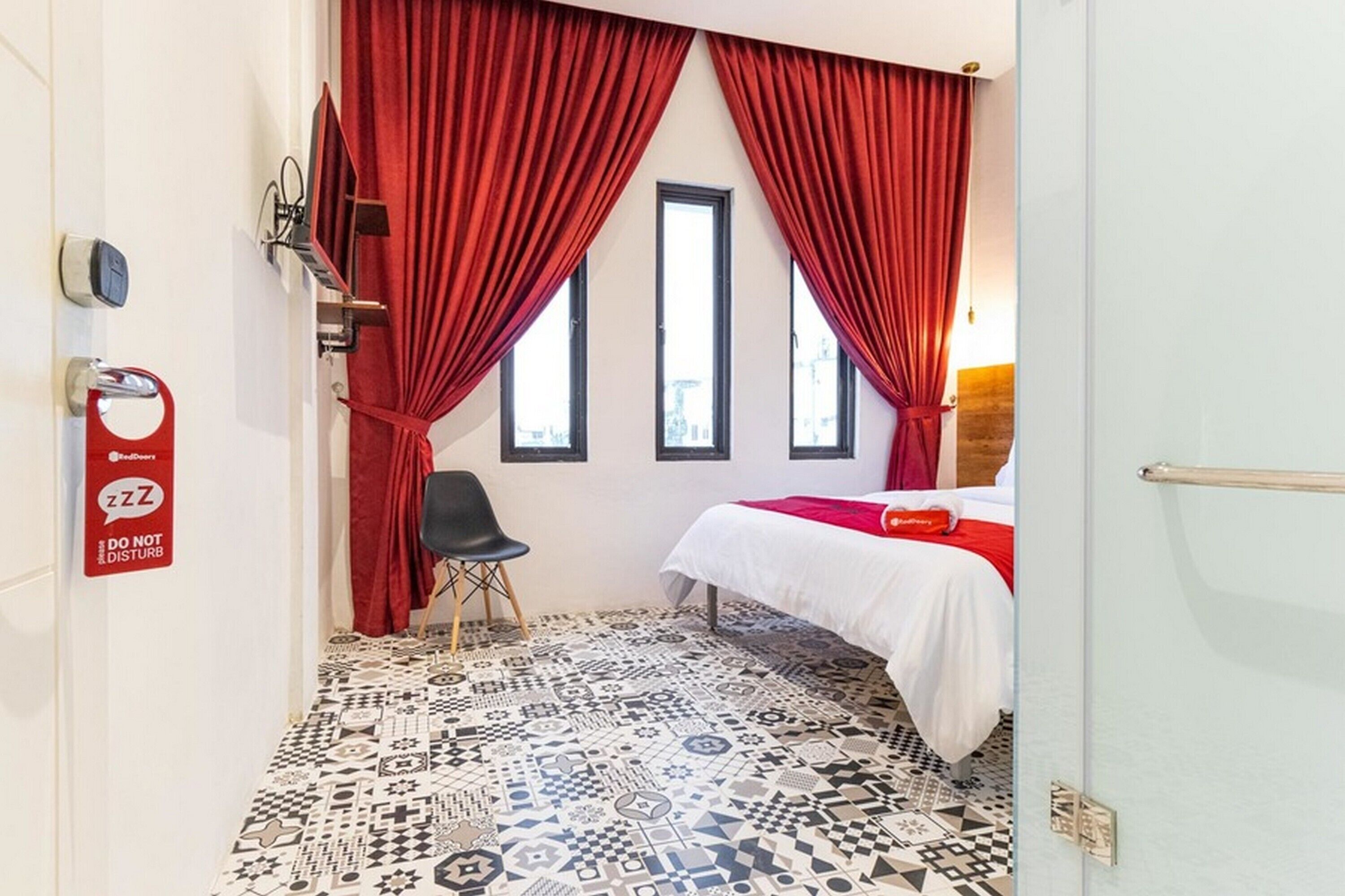 Mitrotel Medan by RedDoorz