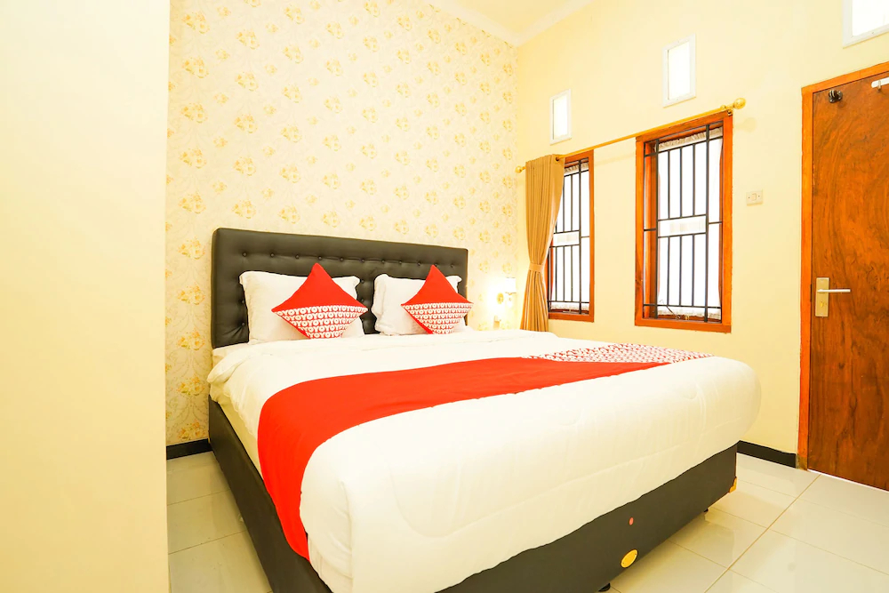 Majapahit Homestay Syariah 2 By OYO Rooms