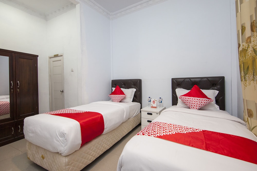 Hotel Kartini by OYO Rooms