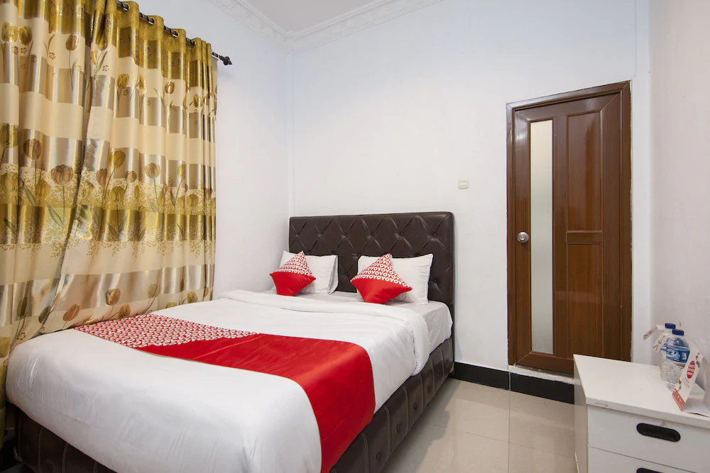 Hotel Kartini by OYO Rooms