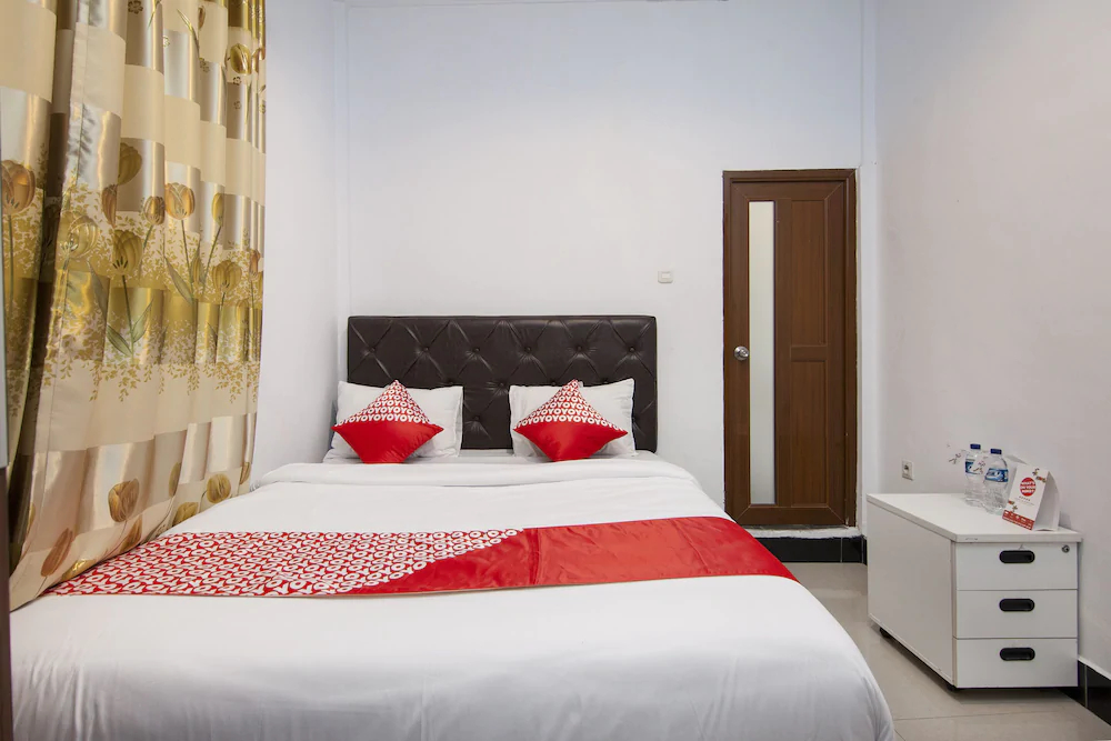 Hotel Kartini by OYO Rooms