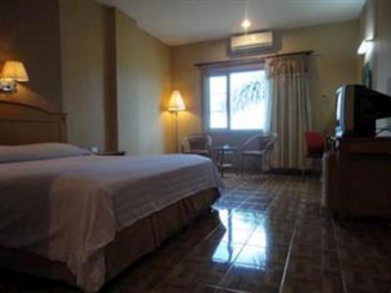 Hotel Formosa by RedDoorz