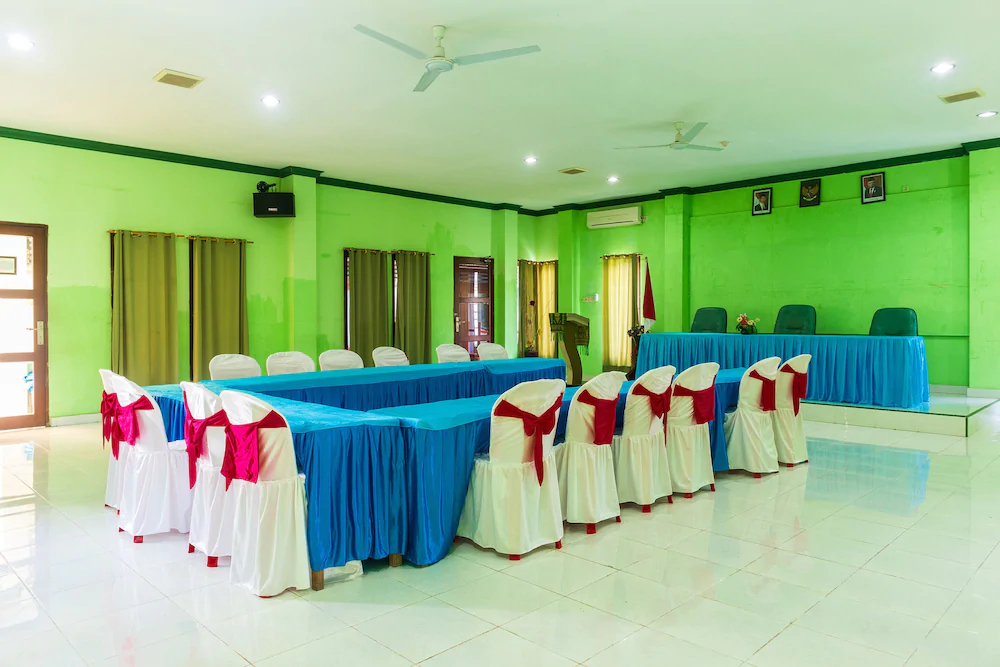 Greenia Hotel by OYO