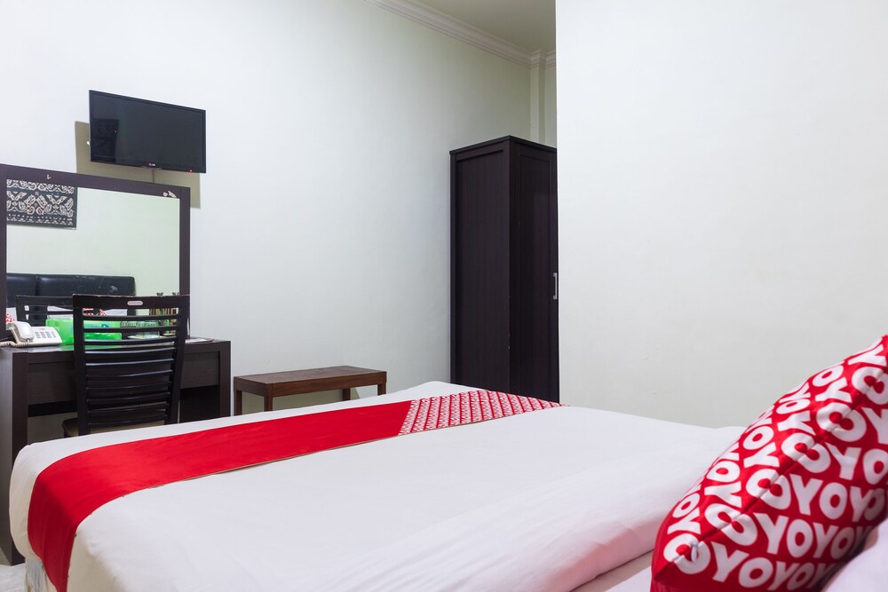 Greenia Hotel by OYO