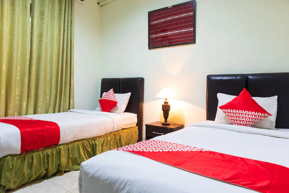Greenia Hotel by OYO