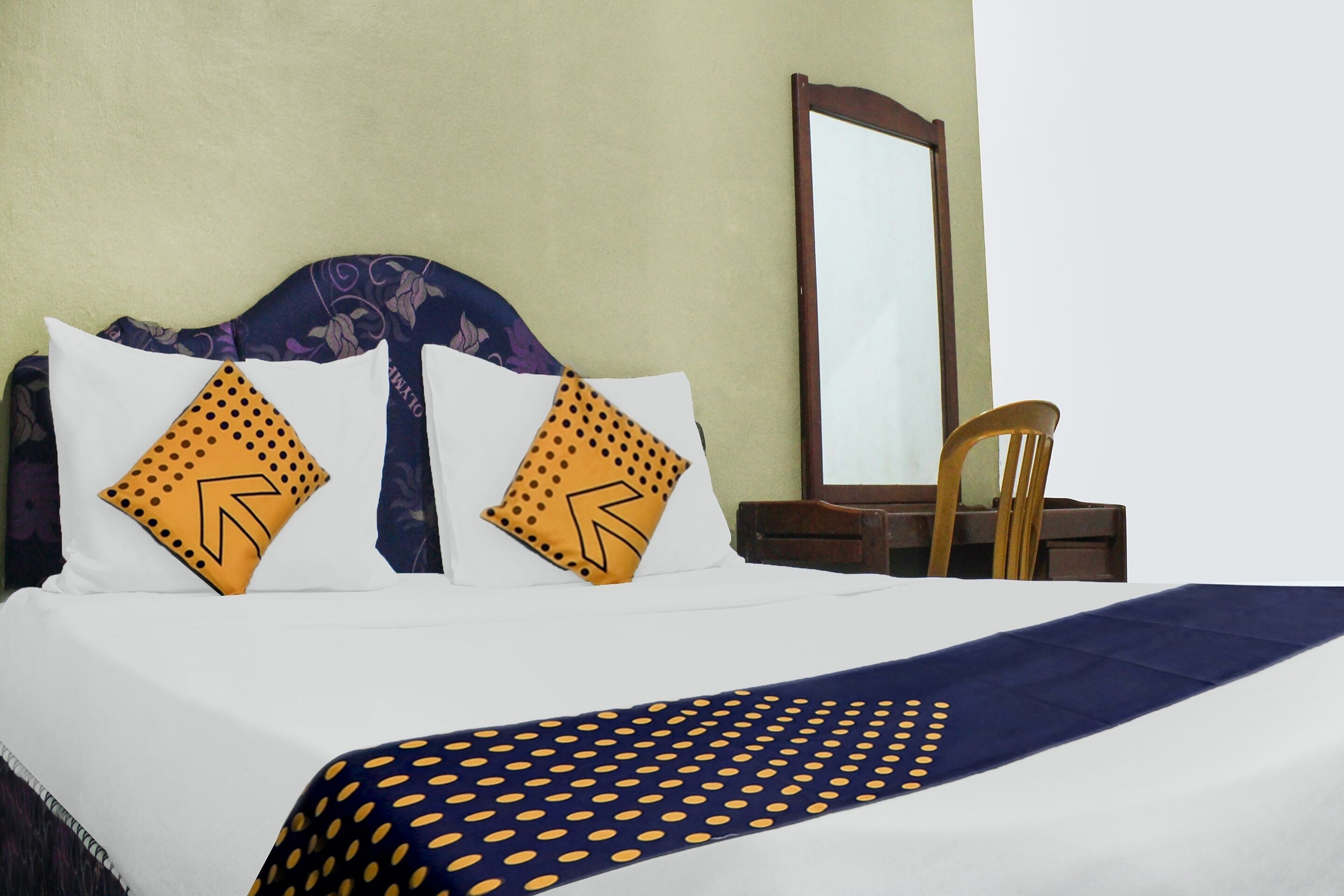Spot On 91212 Hotel Kelimutu