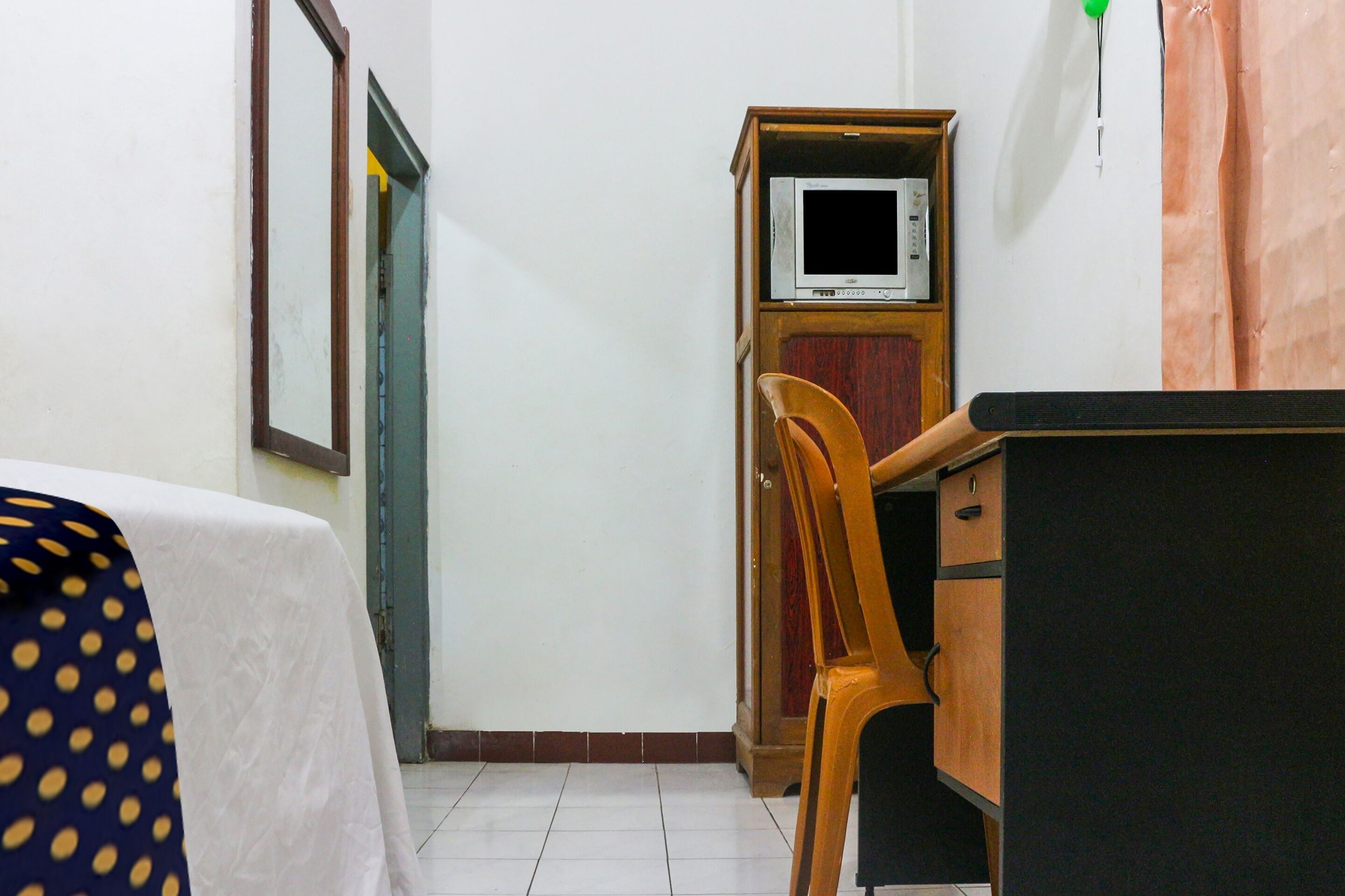 Spot On 91212 Hotel Kelimutu
