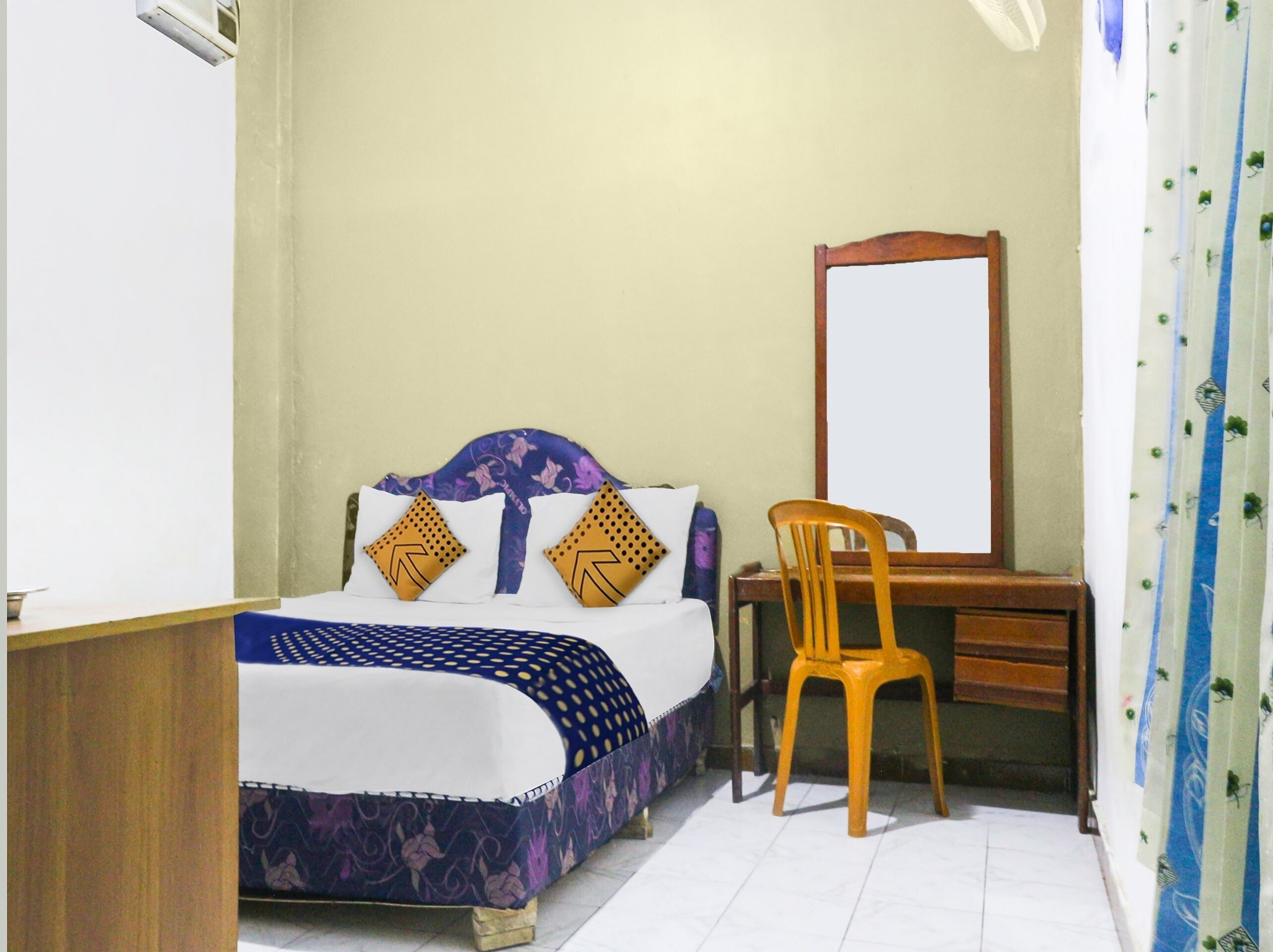Spot On 91212 Hotel Kelimutu
