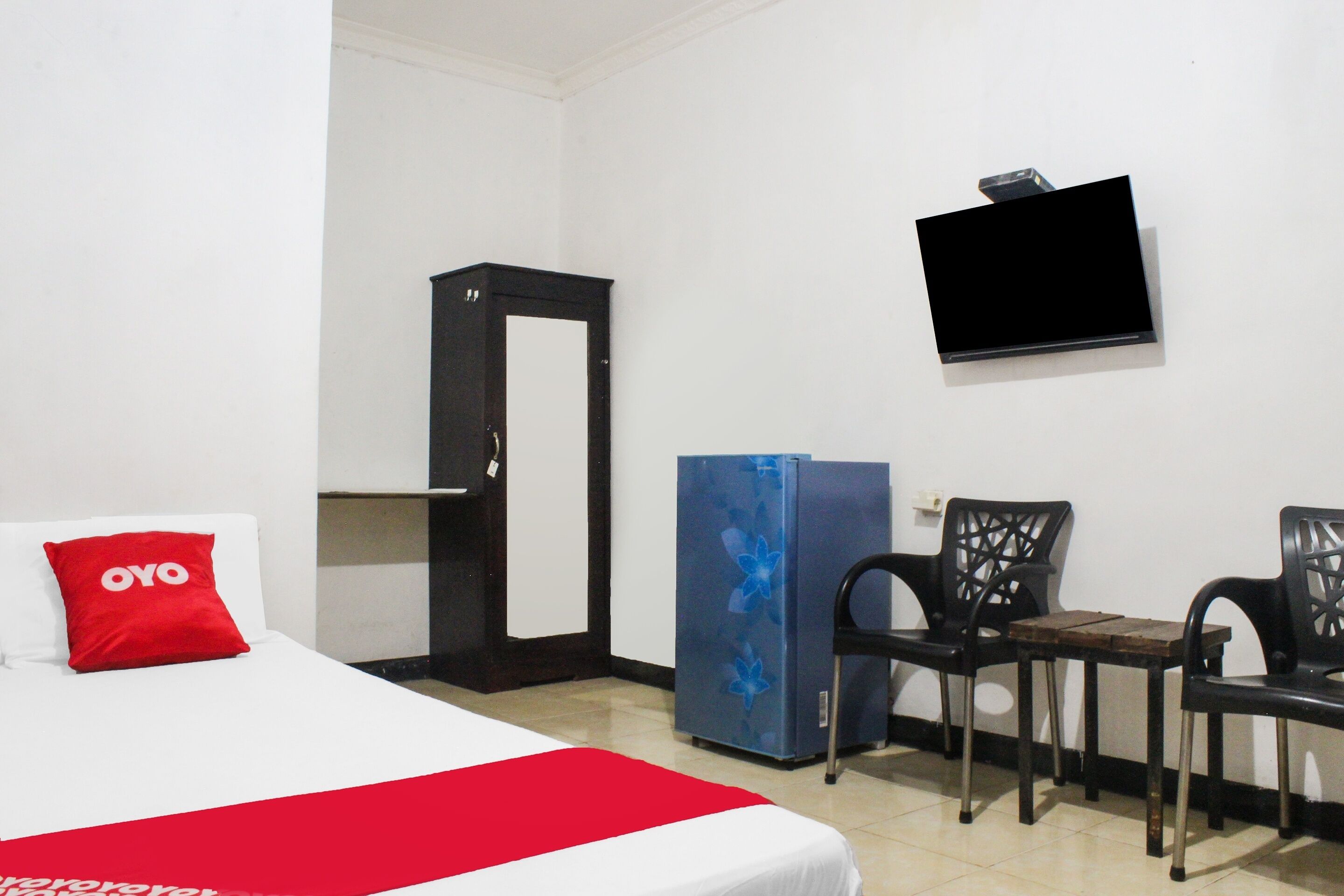 We Bro Kost by Oyo