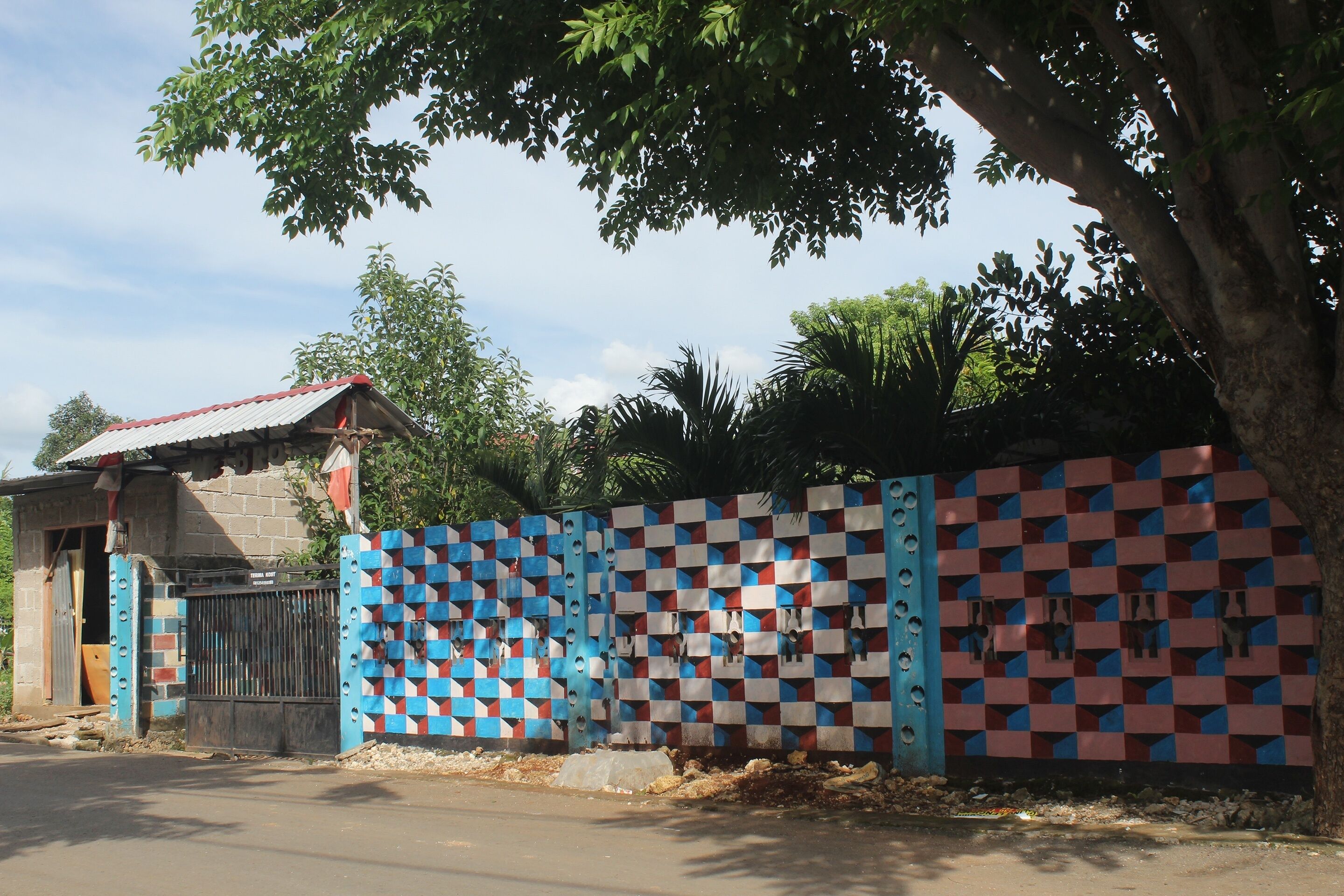 We Bro Kost by Oyo