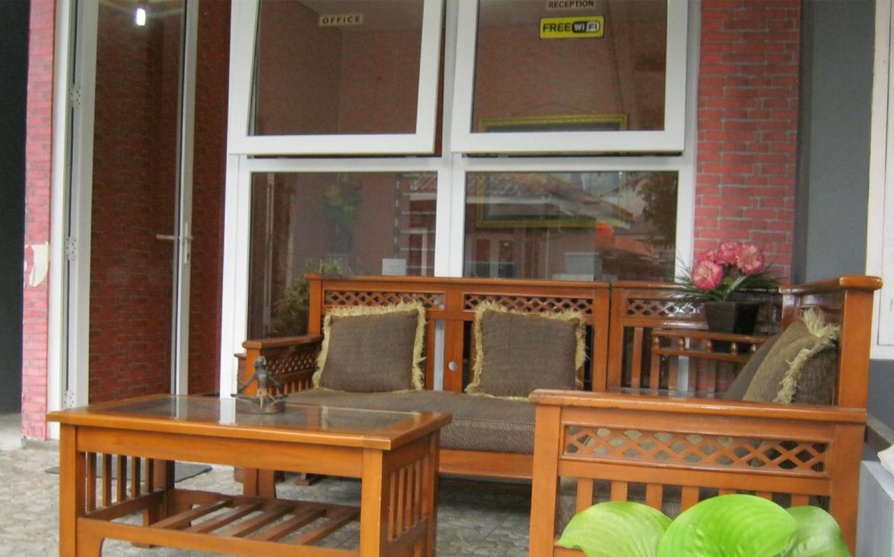 Aqilakost Room Gadog Puncak