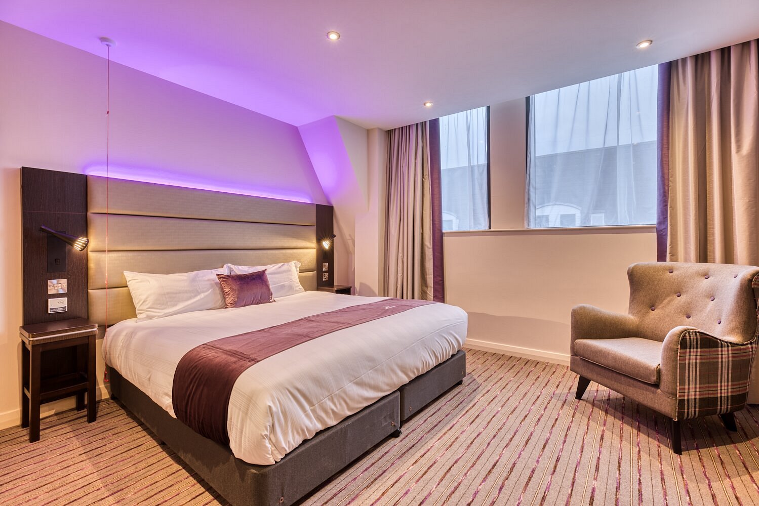 Premier Inn Dublin City Centre (Temple Bar) Hotel