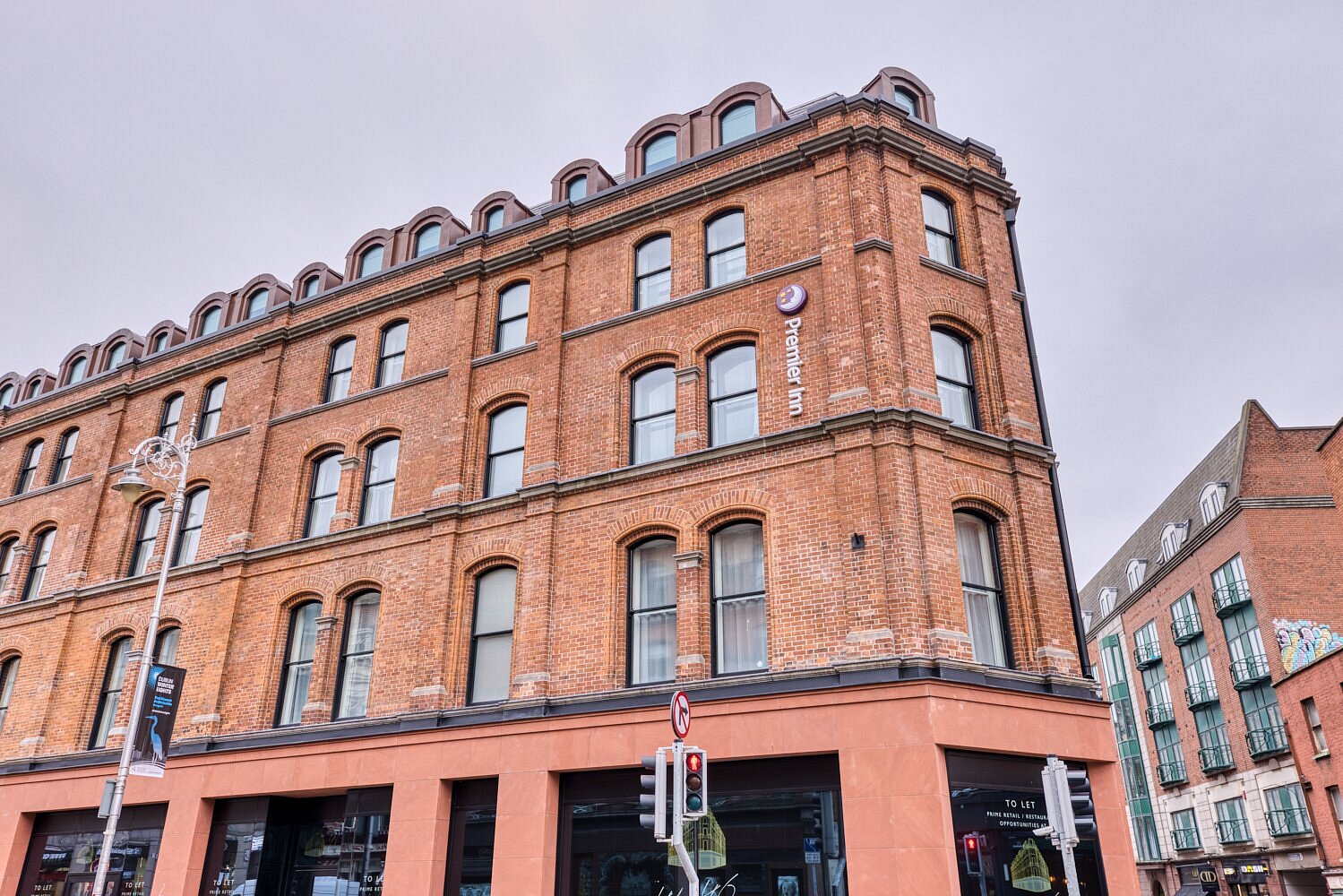 Premier Inn Dublin City Centre (Temple Bar) Hotel