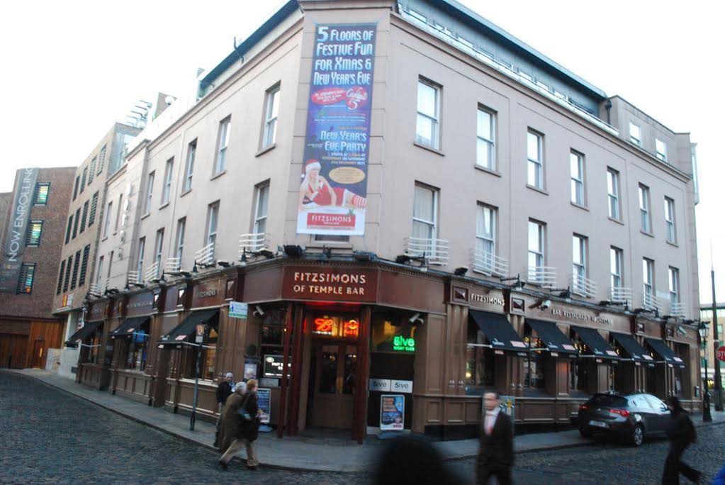 Fitzsimons Hotel