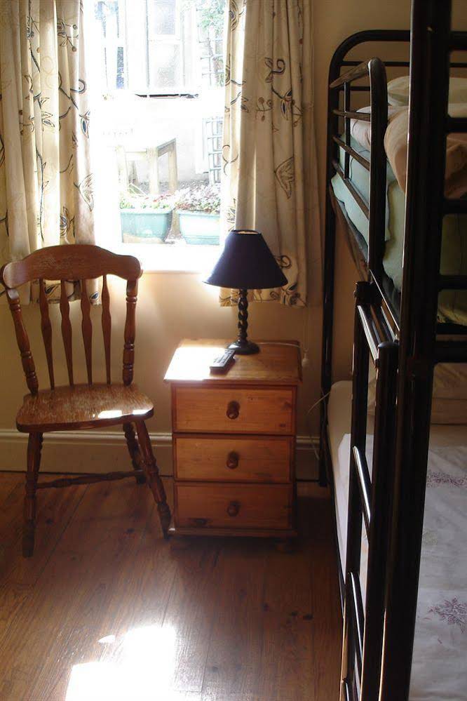 Harrington House Hostel
