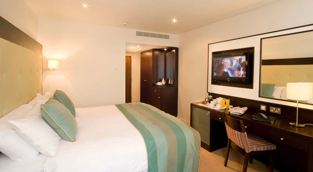 The Address Connolly