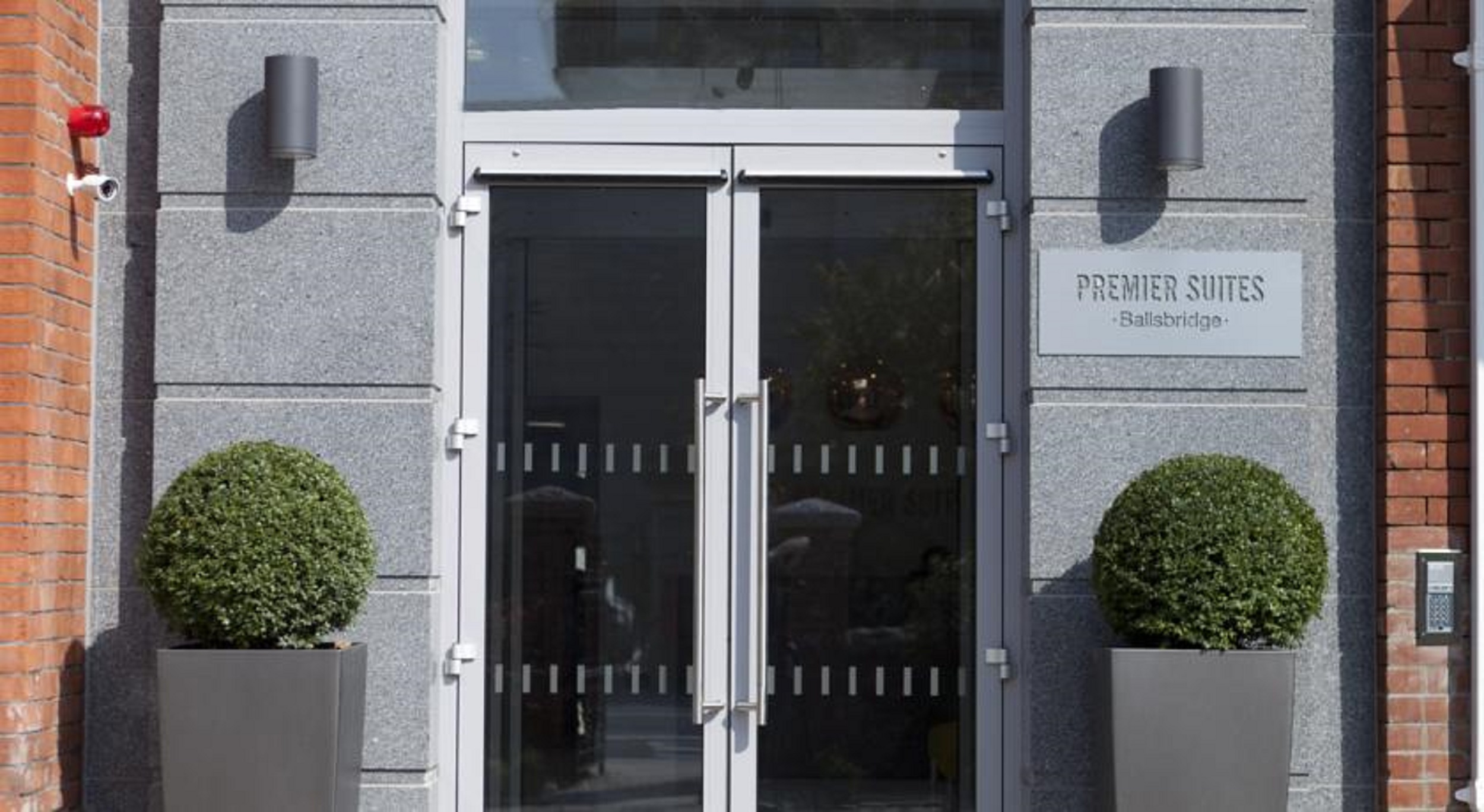 PREMIER SUITES Dublin Ballsbridge