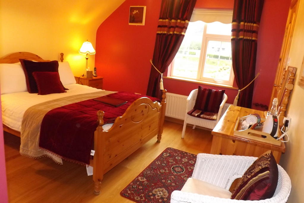 Gort Na Mona B & B