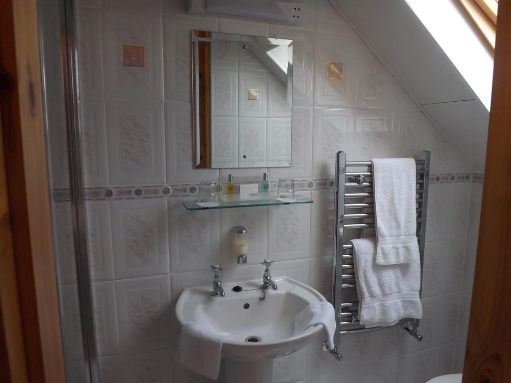 Gort Na Mona B & B