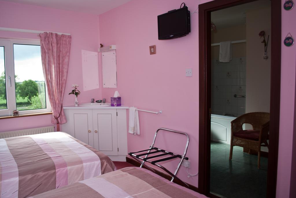 Ballindrum Farm B&B