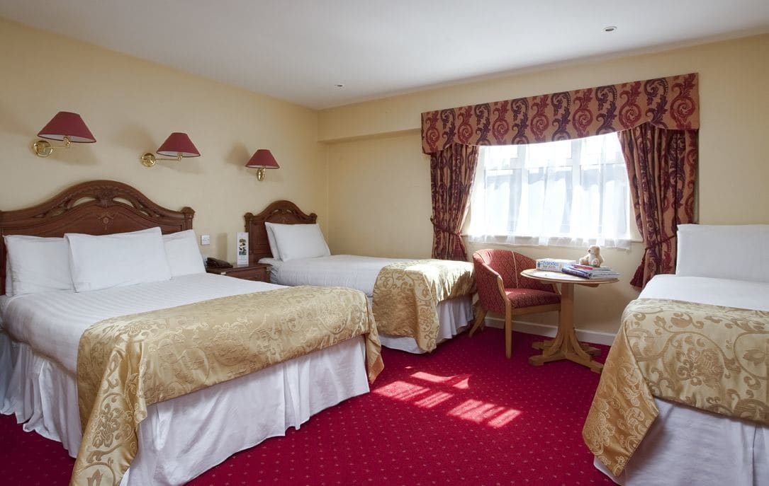 Royal Hotel and Merrill Leisure Club