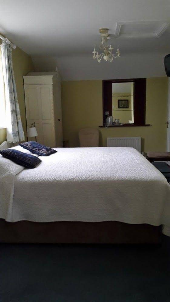 Coolanowle Country House