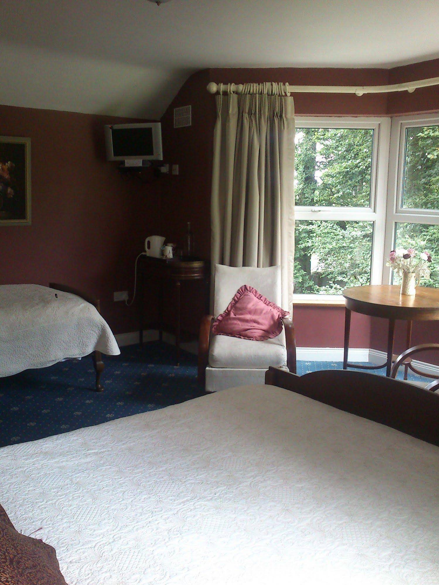 Coolanowle Country House