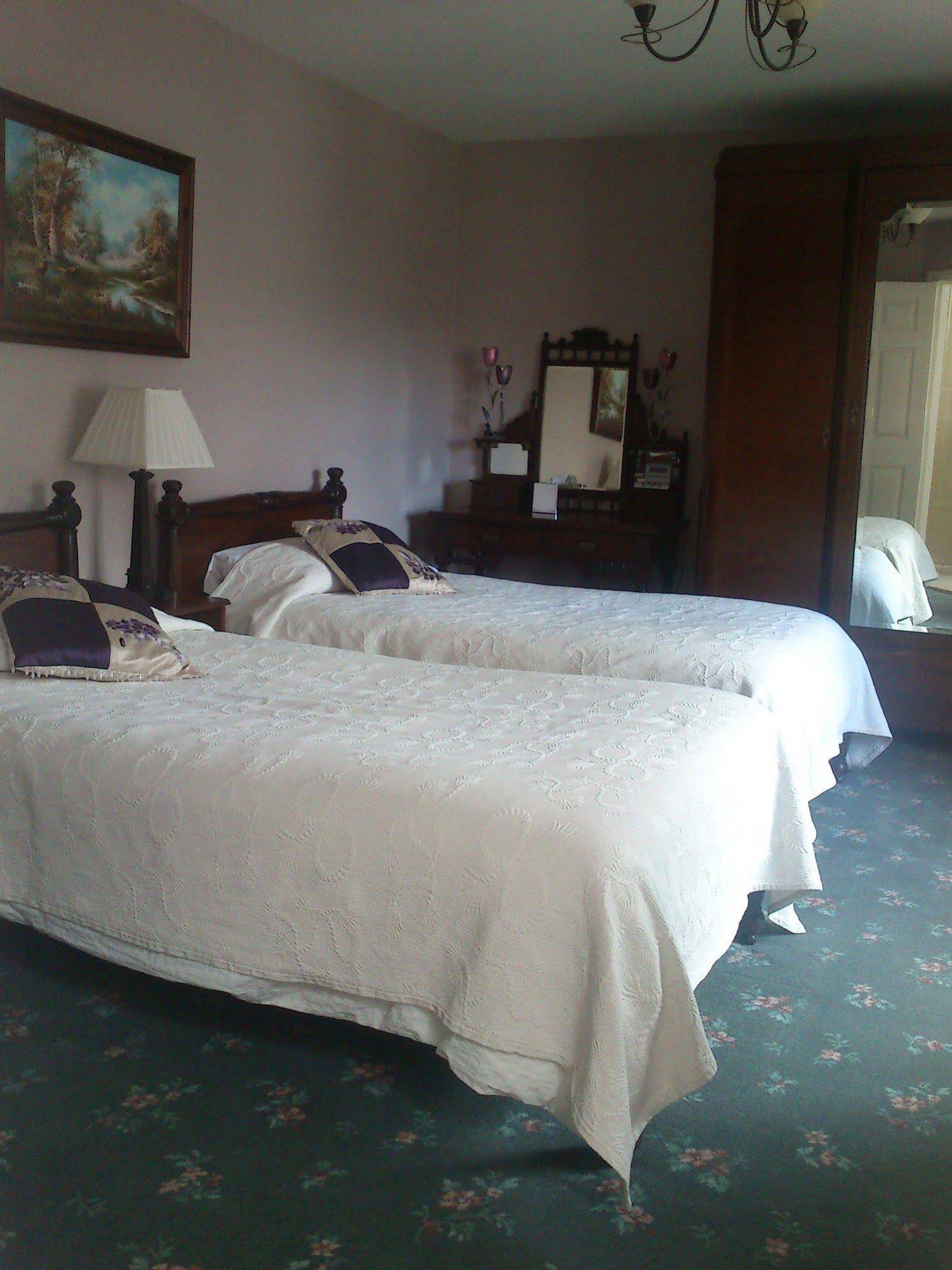 Coolanowle Country House