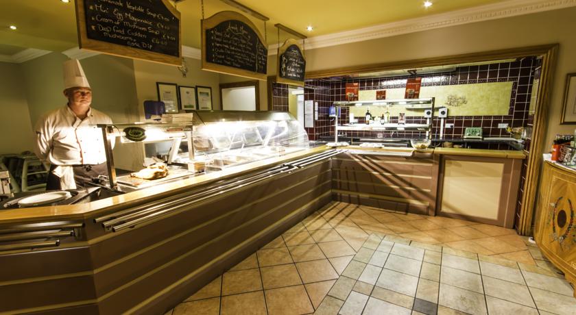 TF Royal Hotel & Theatre