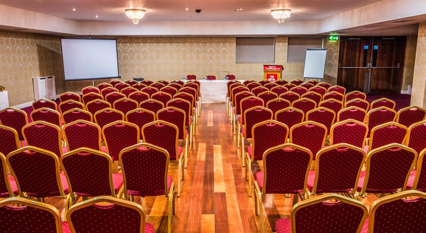 TF Royal Hotel & Theatre