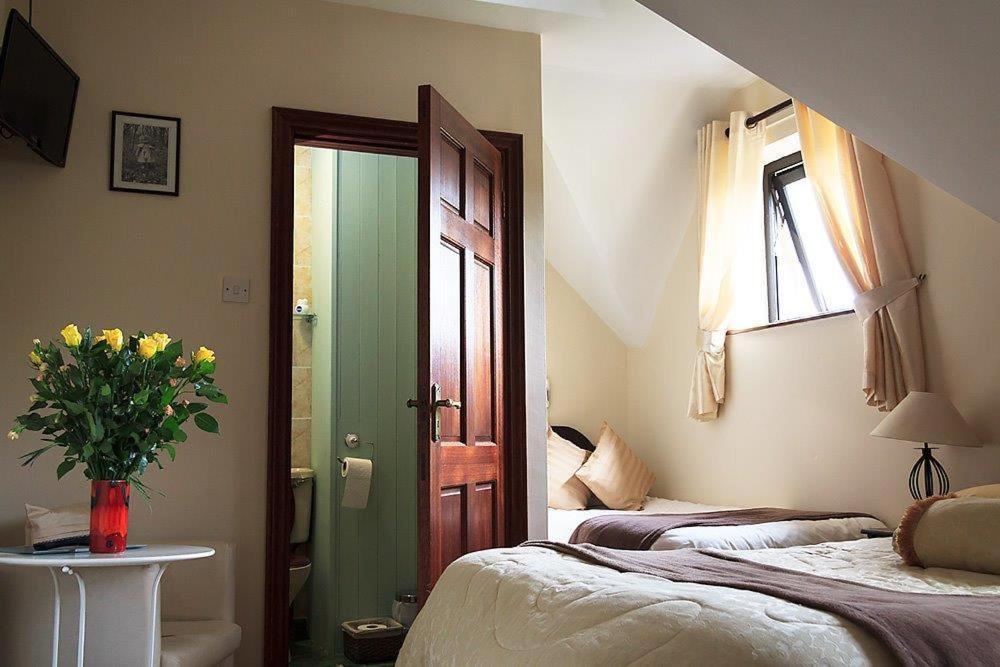 Woodview Lodge Bed & Breakfast