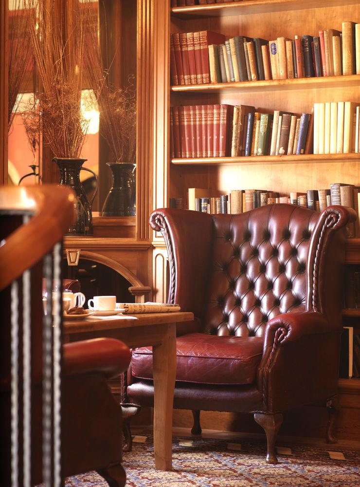 River Island Hotel