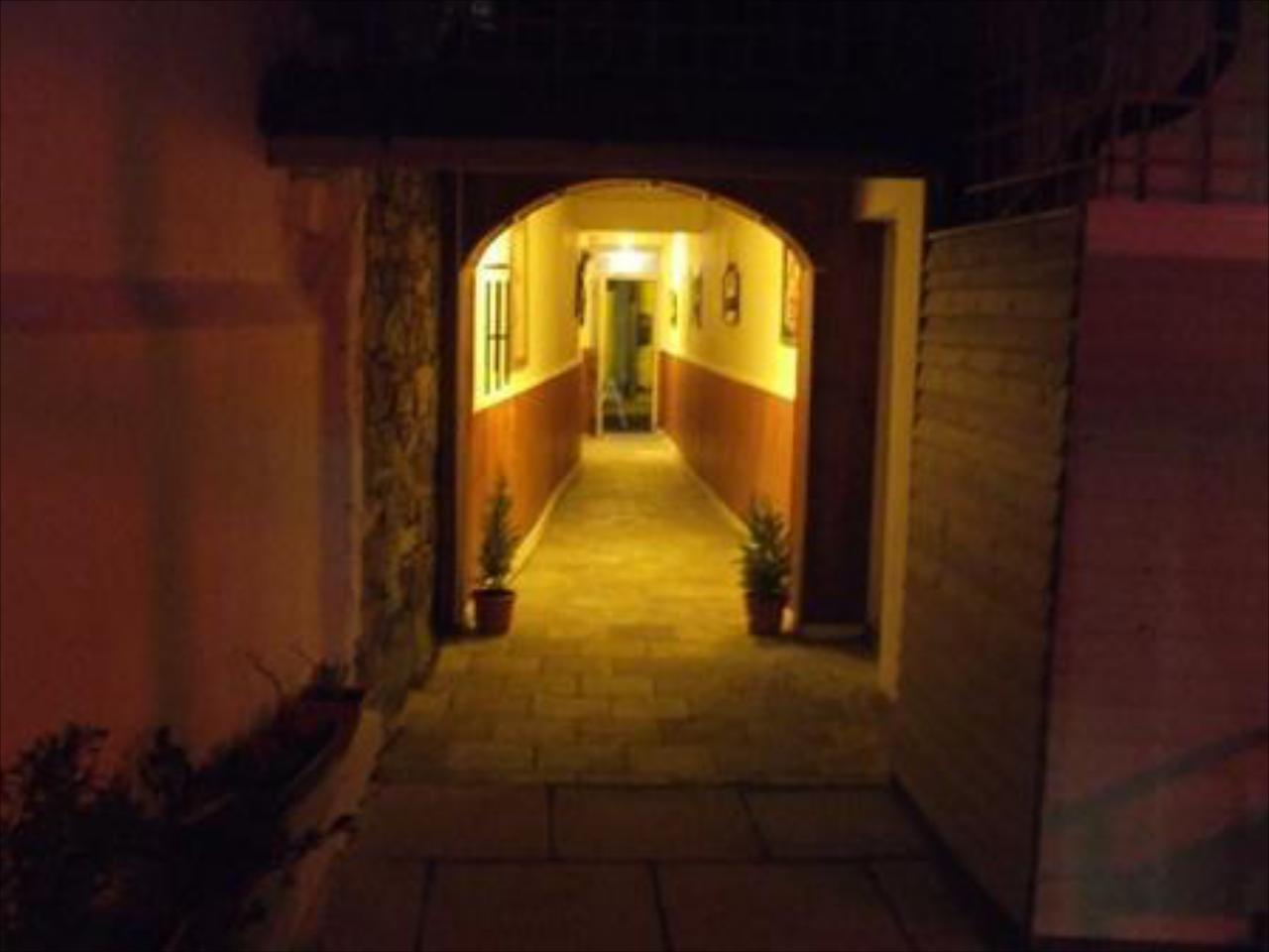 Arch Guesthouse