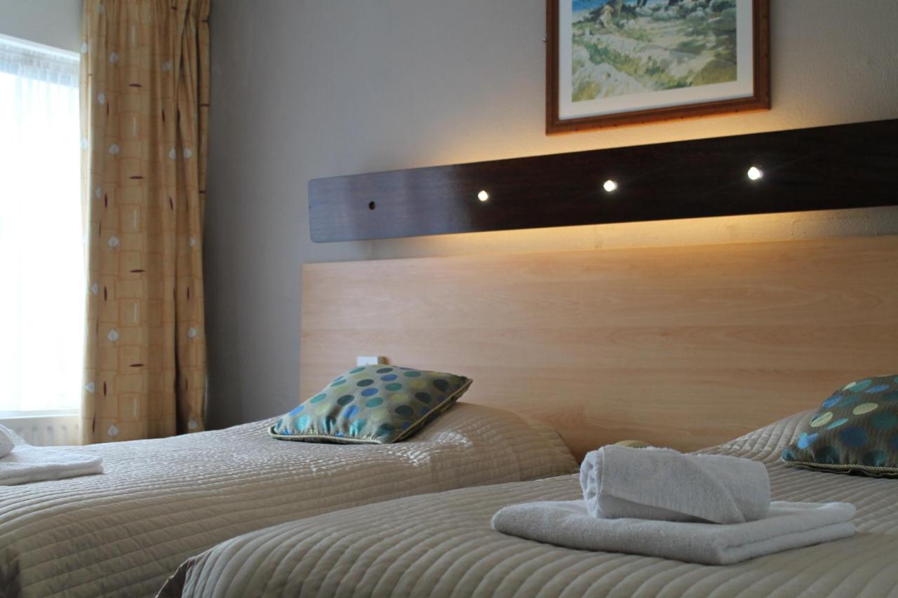Ashley Hotel