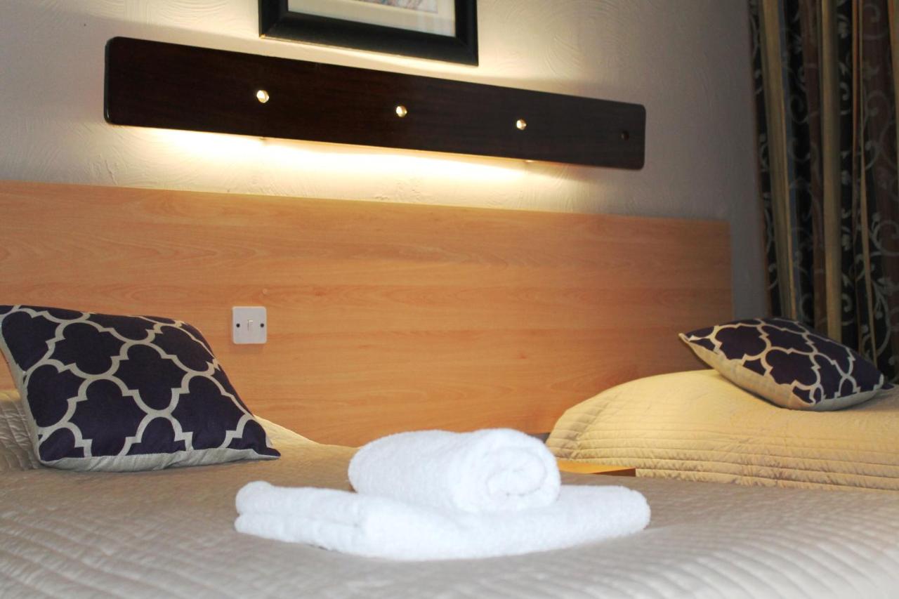 Ashley Hotel
