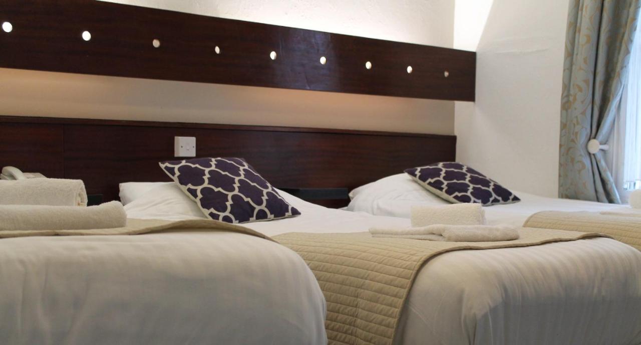 Ashley Hotel