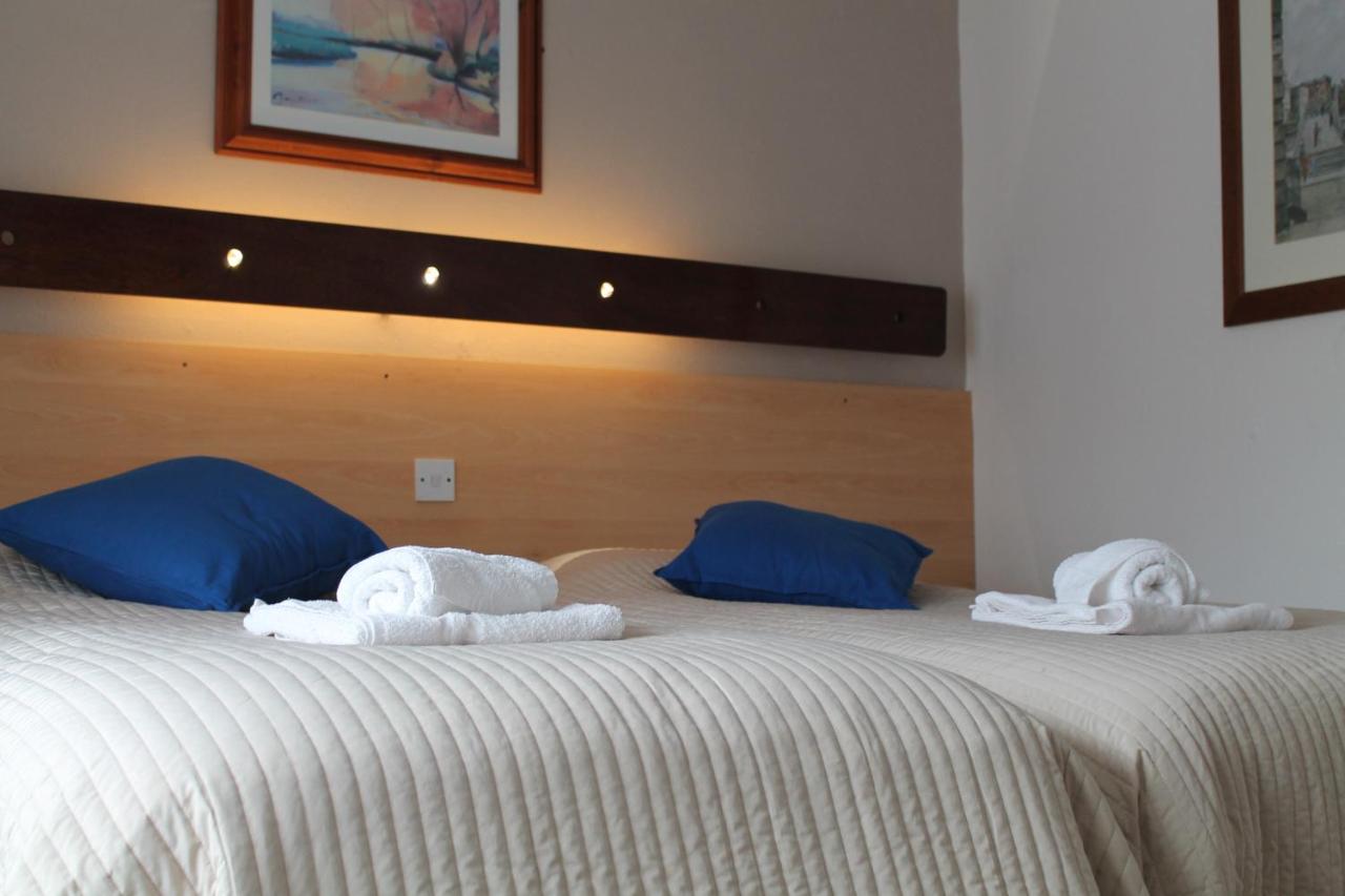 Ashley Hotel