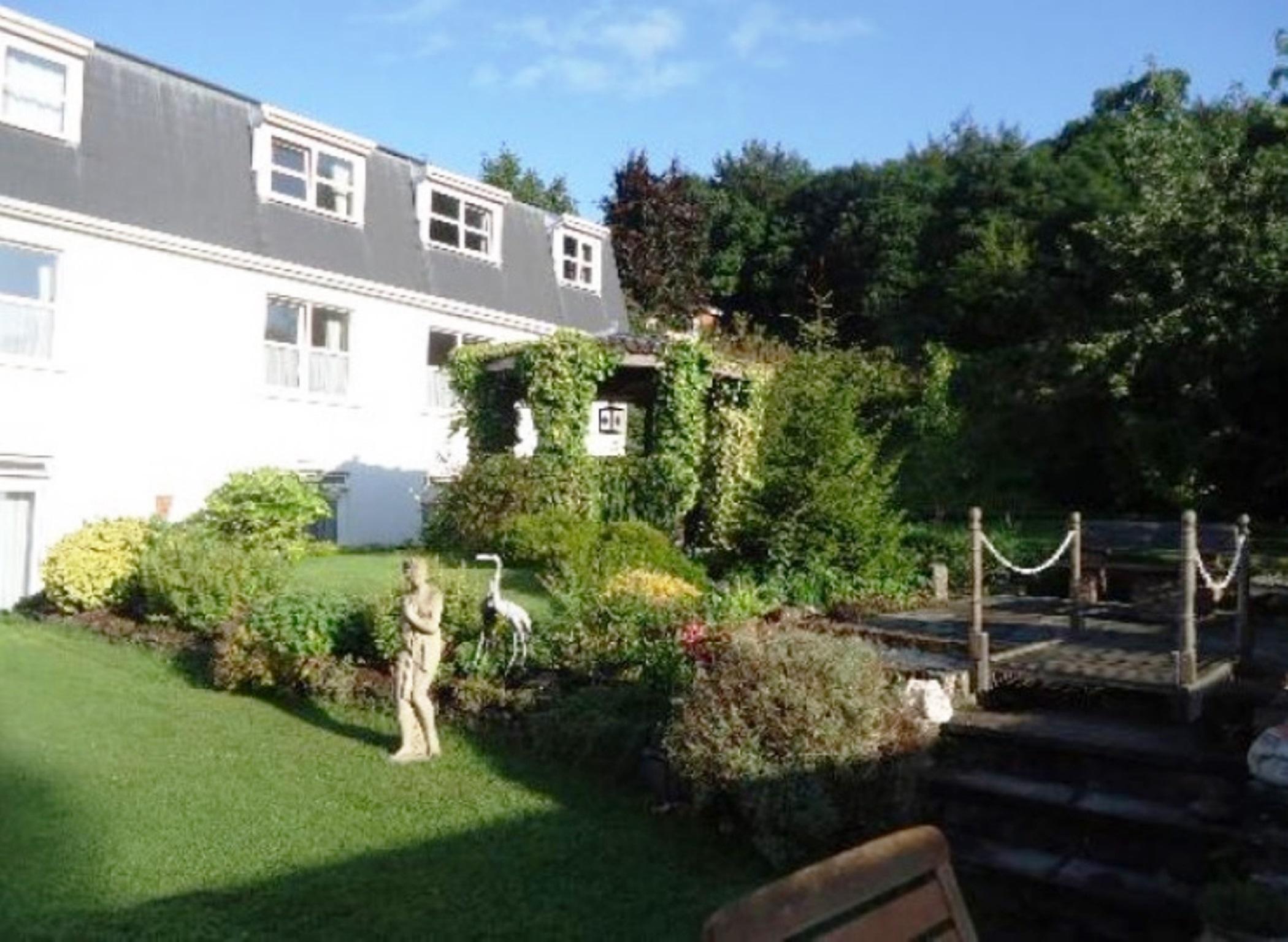 Belvedere Lodge