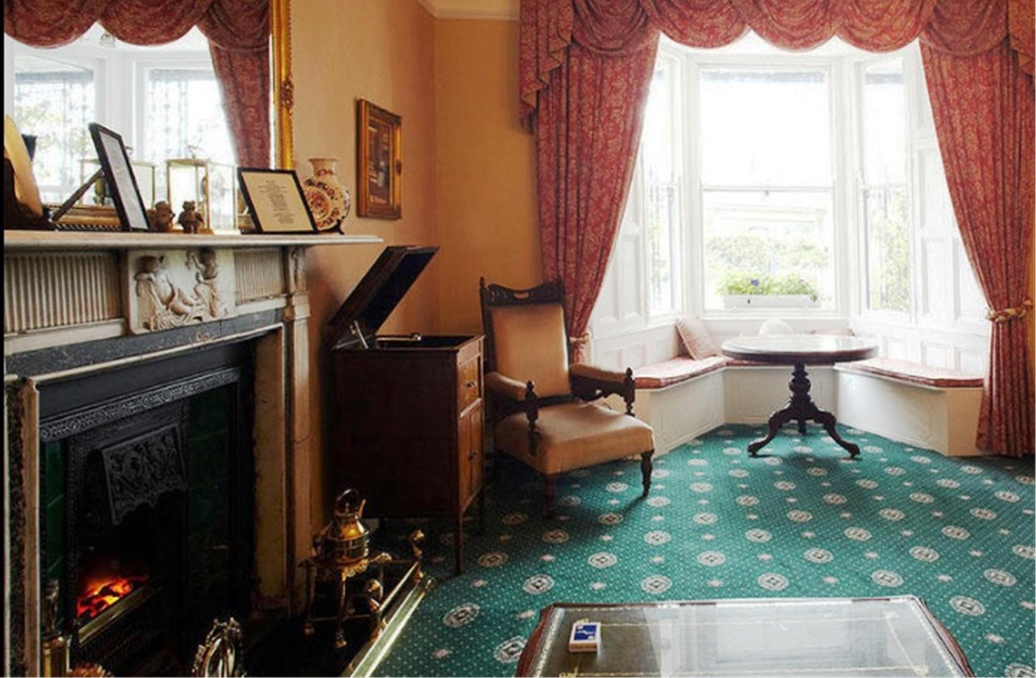 Belvedere Lodge