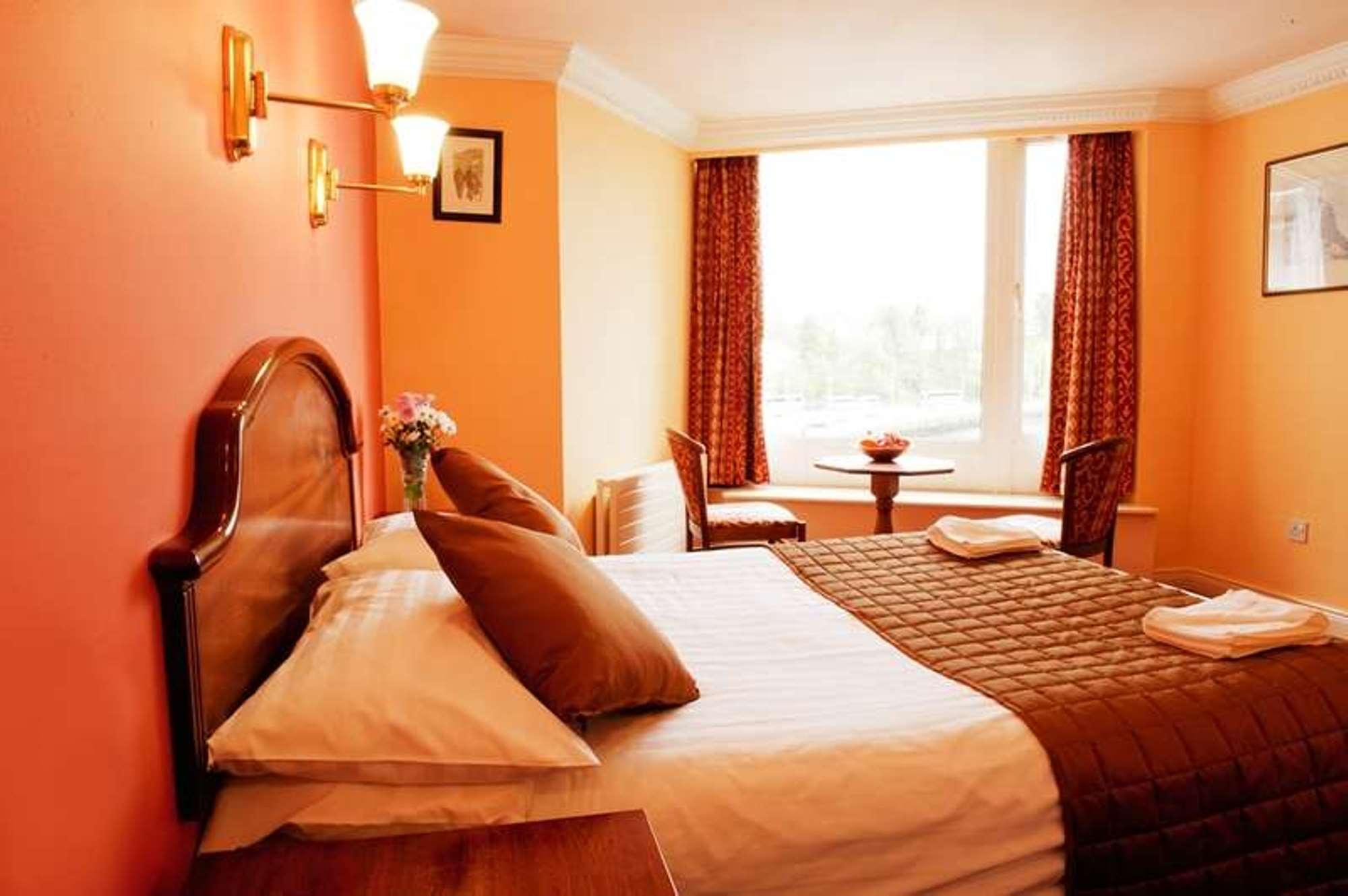 Central Hotel Donegal
