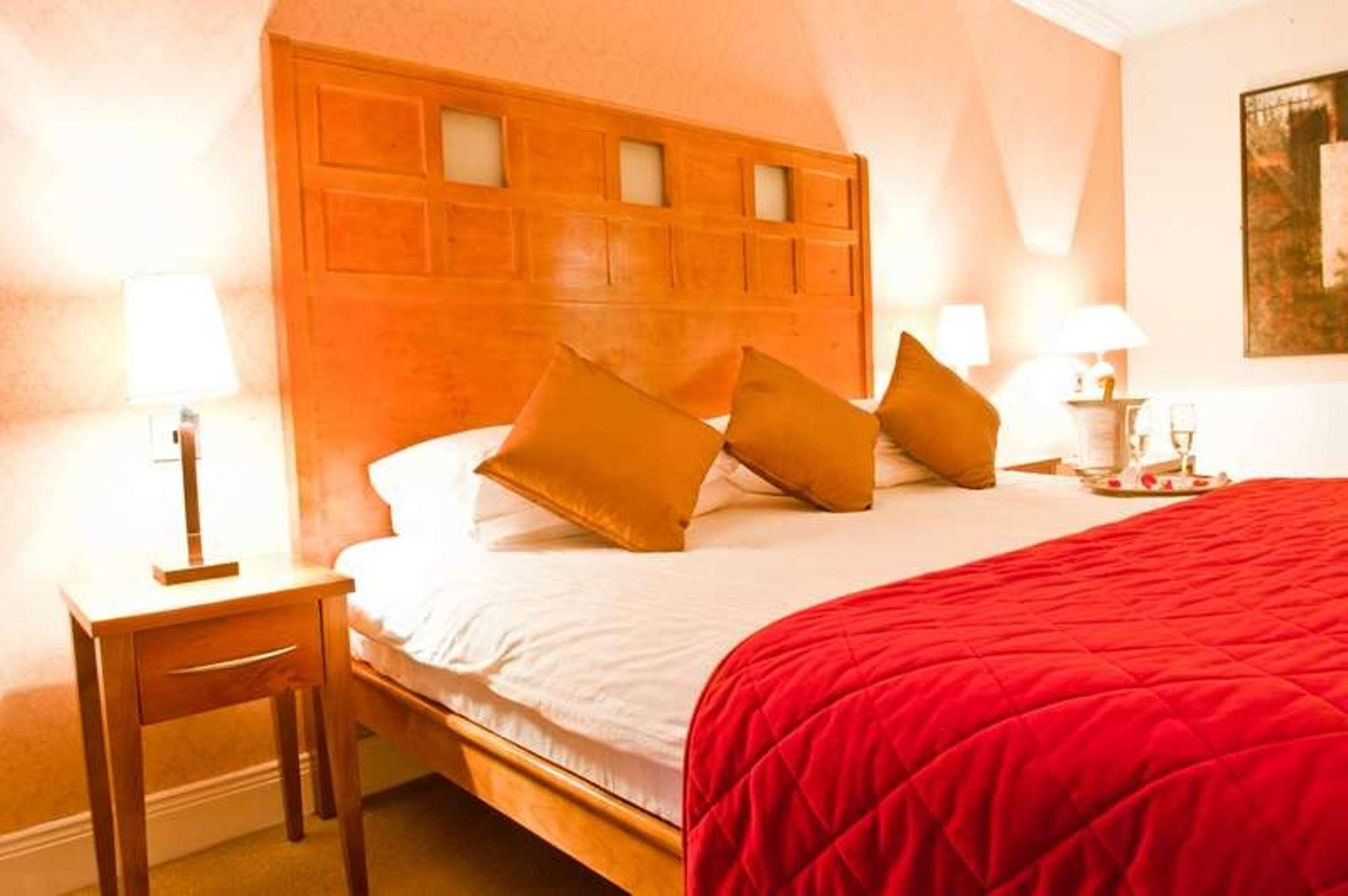 Central Hotel Donegal