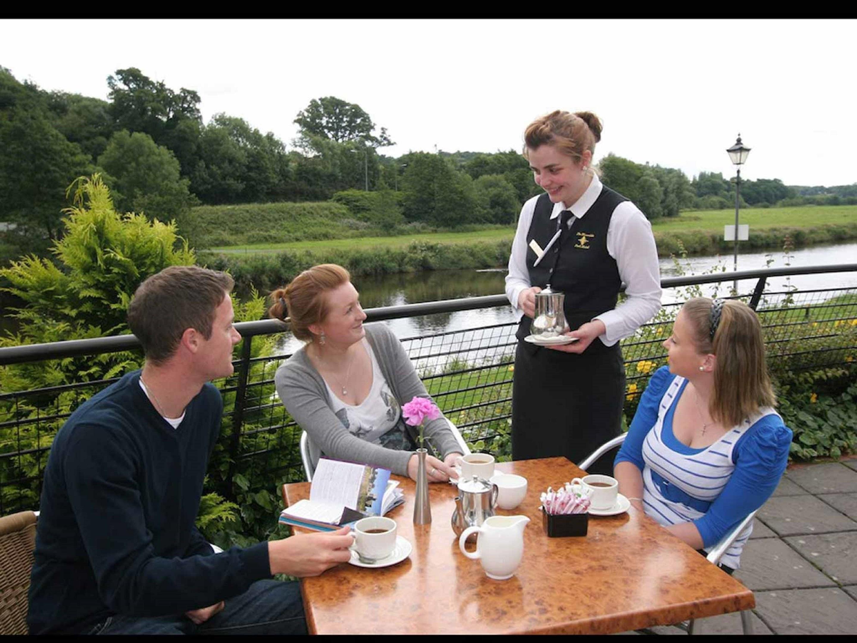 Riverside Park Hotel & Leisure Club
