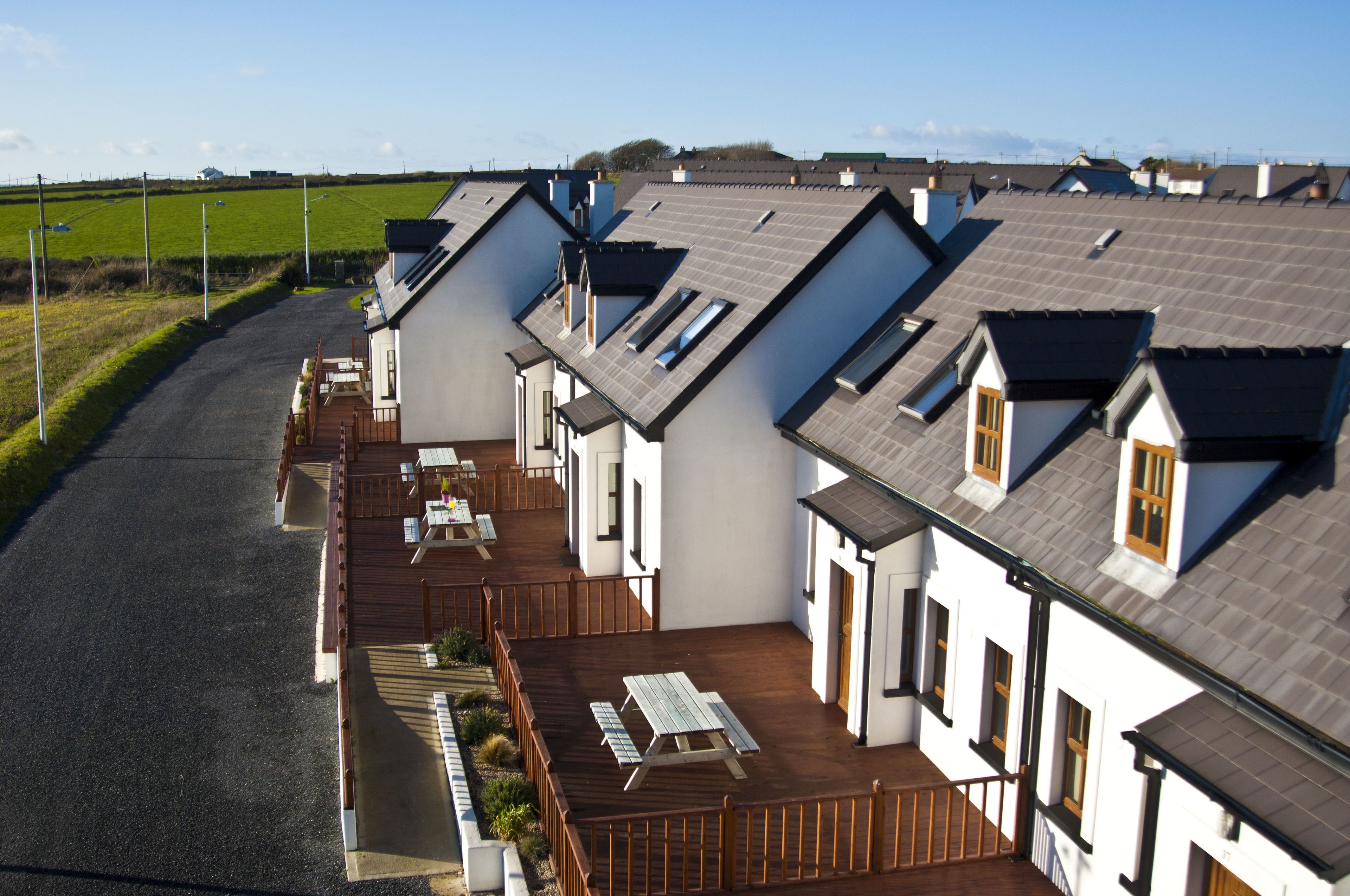 Hookless Holiday Homes